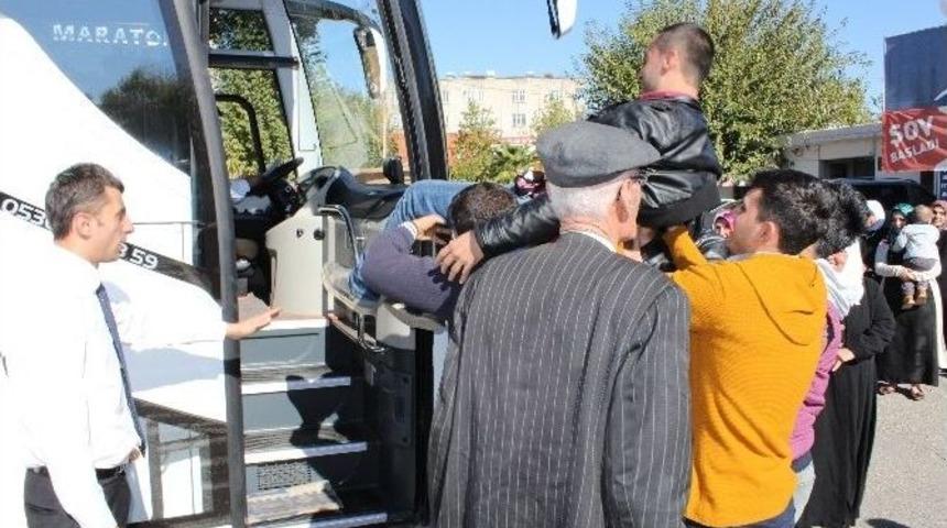 Asker Ocağına Ana Kuzuları Uğurlandı