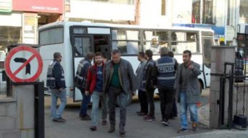 Kırklareli Merkezli Fet&ouml; Operasyonunda Ş&uuml;pheli &Ouml;ğretmenler Adliyede
