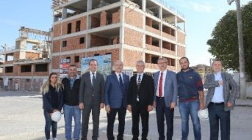 B&uuml;y&uuml;kşehir&rsquo;den G&ouml;r&uuml;kle&rsquo;ye Gen&ccedil;lik Merkezi
