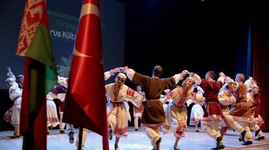 Belarus Devlet Dans Topluluğu Eskişehir’de Gösteri Sundu