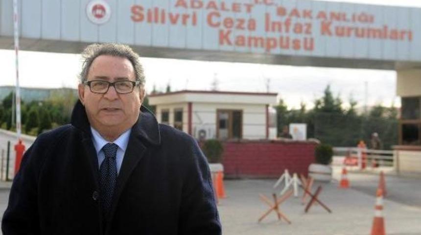 - Gazeteci Mete Akyol Vefat Etti