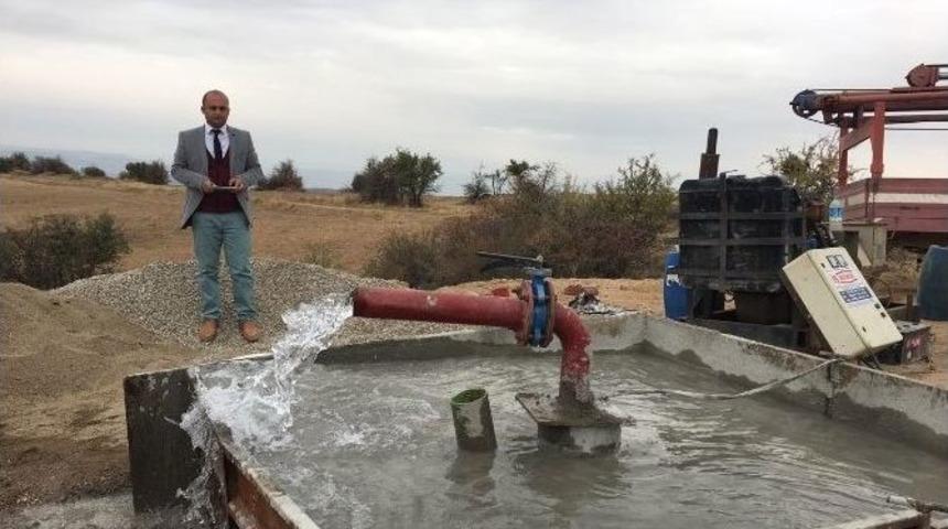 G&ouml;rdes&rsquo;in Kuyucak Mahallesi&rsquo;ne Yeni Sondaj Kuyusu