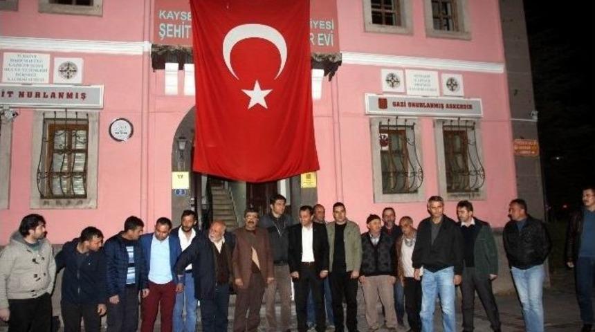 Şehit Aileleri Sinemada Buluştu