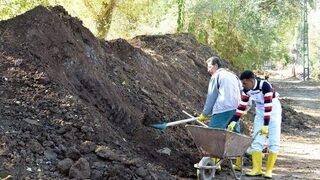 Güvenlik Görevlisinin Solucan Gübresiyle Gelen Başarı Hikayesi
