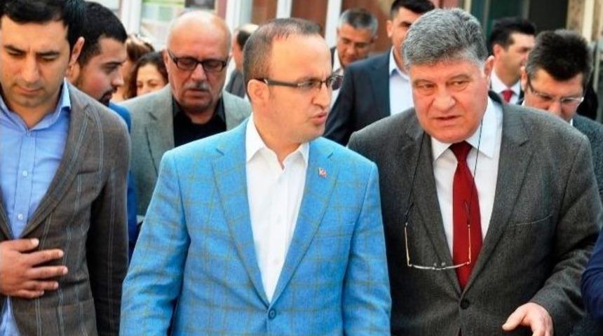 Babakale&rsquo;ye Halı Saha Yapılacak