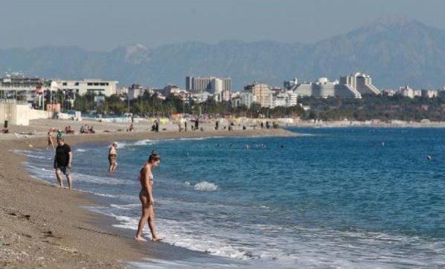  Antalya'da Kasımda Deniz Keyfi