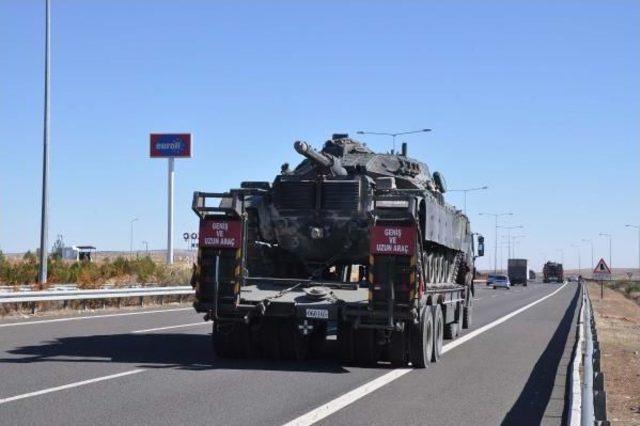 Silopi'ye Gidecek Askeri Konvoy, Gaziantep'ten Ayrıldı