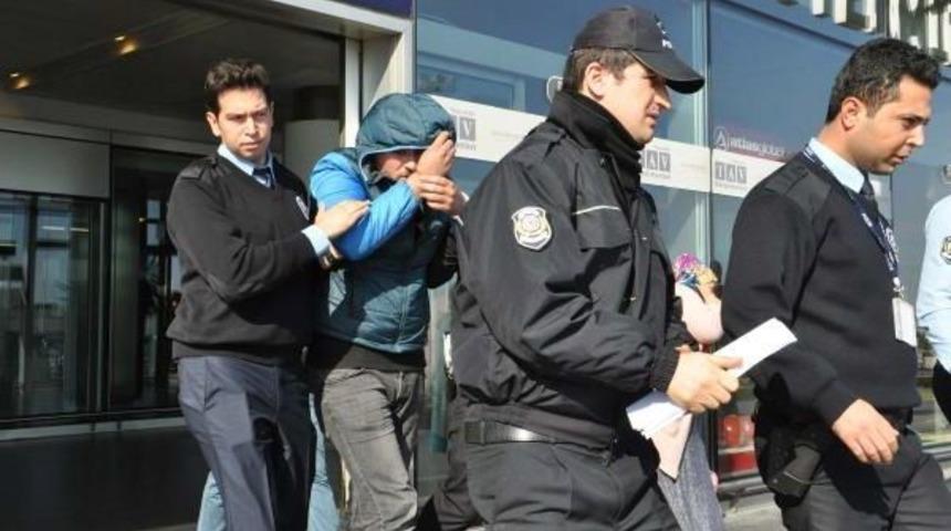 Ge&ccedil; Kaldığı U&ccedil;ağa Bomba Ihbarı Yapan Lahmacun Fırını Iş&ccedil;isi &Ccedil;ıktı