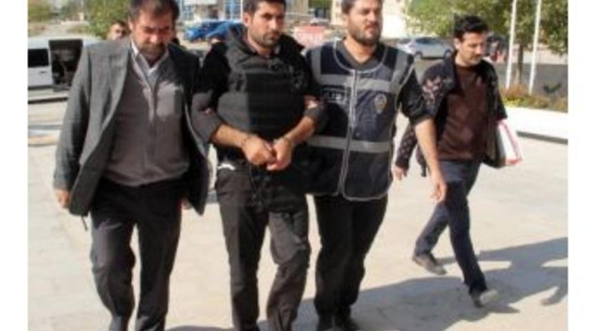 Kayınpederini &Ouml;ld&uuml;rd&uuml;, Mahkemede Başsağlığı Diledi