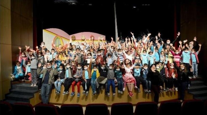 L&ouml;semili &Ccedil;ocuklar İ&ccedil;in Oyun Sahnelendi