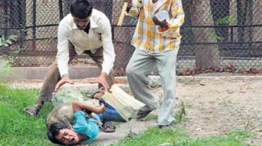 Az daha canından oluyordu