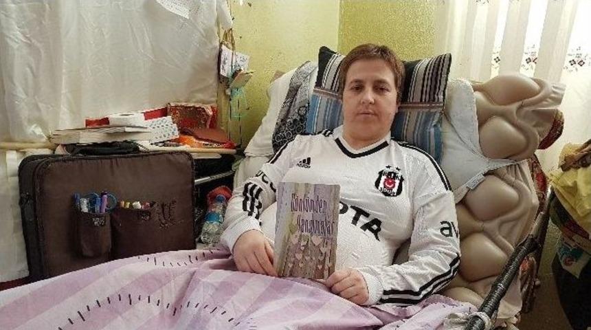 Fel&ccedil;li Kadın, Hasta Yatağında Şiir Kitabı &Ccedil;ıkardı