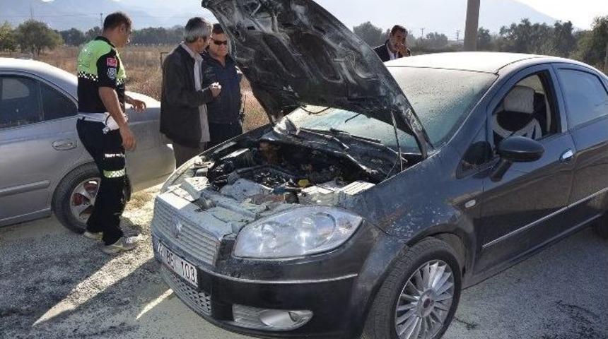Milas&rsquo;ta Seyir Halindeki Otomobil Alev Aldı