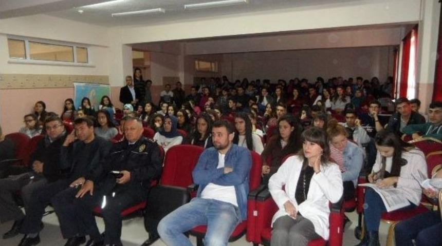 Boz&uuml;y&uuml;k&rsquo;te &Ouml;ğrencilere Polislik Mesleği Tanıtıldı