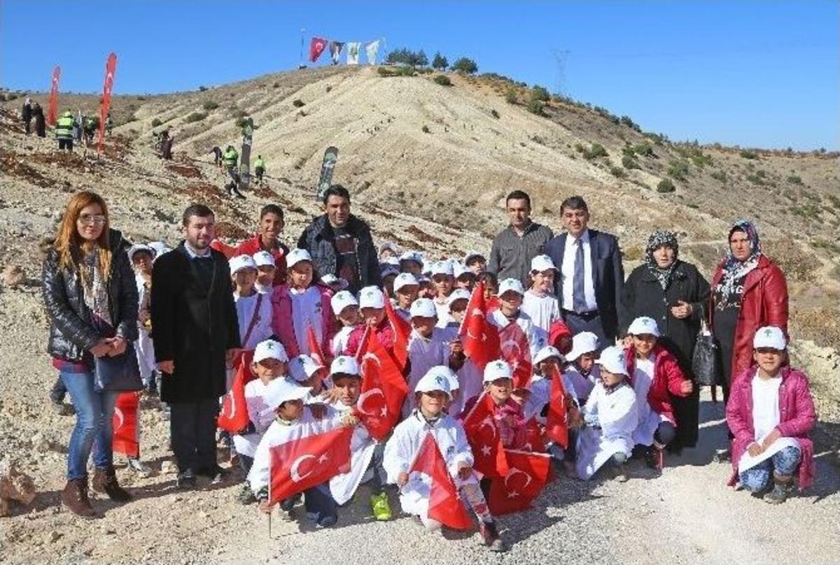 Şehitkamil&rsquo;de 13. Etap Bi D&uuml;nya Yeşil Ormanı Kuruldu