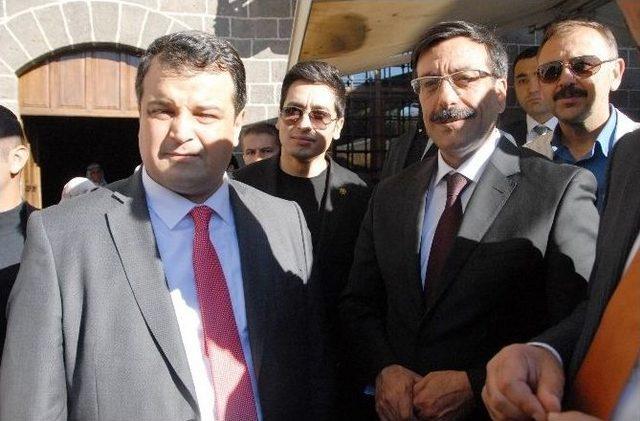 Diyarbakır Büyükşehir Belediyesi’ne Kayyum Olarak Atanan Atilla’dan Tehdit Çıkışı 1