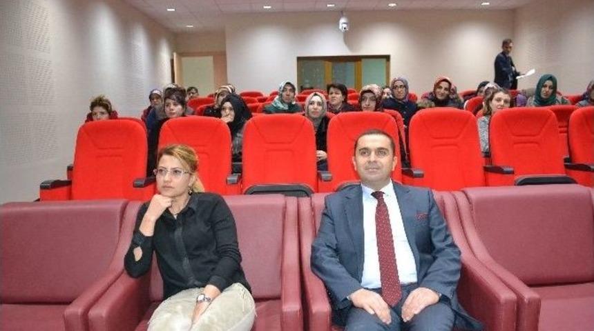Bakım Elemanlarına, &Ccedil;ocuk Korunması Eğitimi