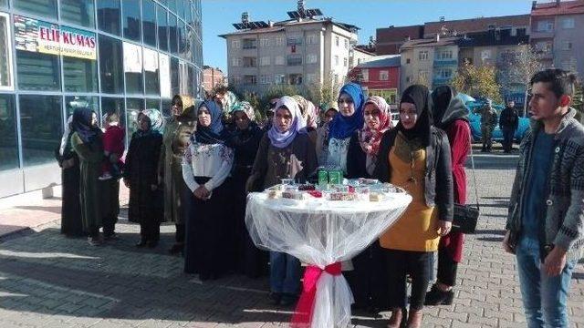 Kovancılar’da El Sanatları Sergisi Açıldı