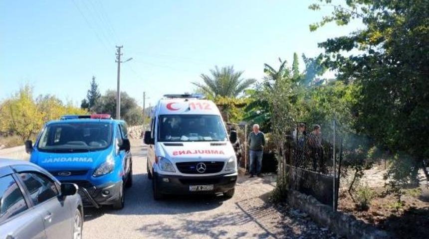 Evde &Ouml;l&uuml; Bulundu