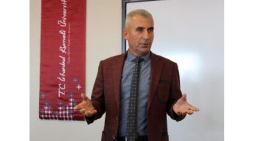 Başsavcı Ve Şair Hikmet G&uuml;lay: &ldquo;her Şey Sevmekle Başlar&rdquo;