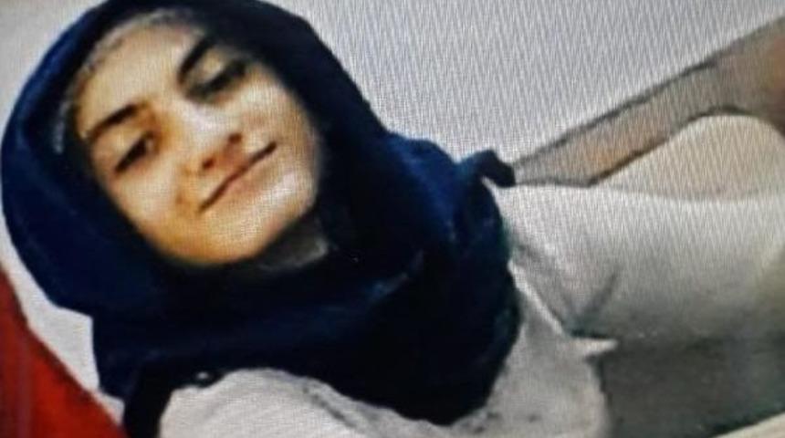 Beyin Kanaması Ge&ccedil;iren 14 Yaşındaki Sıla &Ouml;ld&uuml;