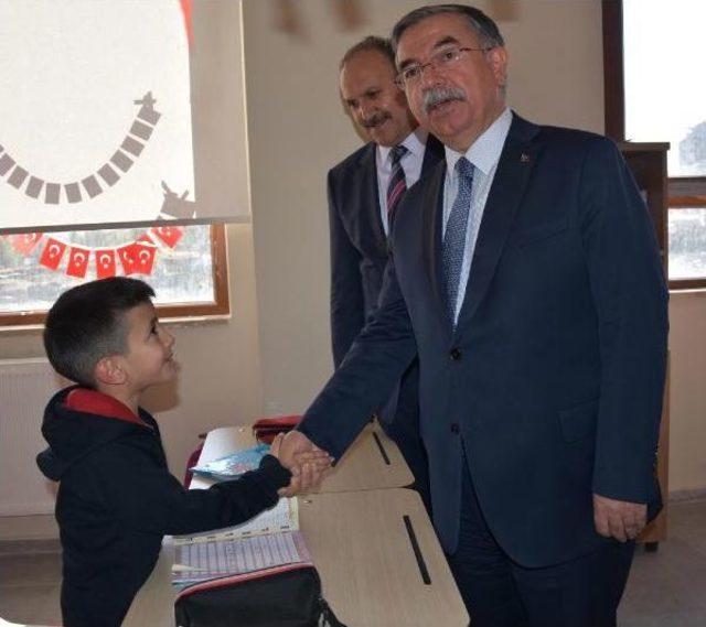 Milli Eğitim Bakanı Yılmaz: 20 Bin Öğretmene Ihtiyacımız Var 2