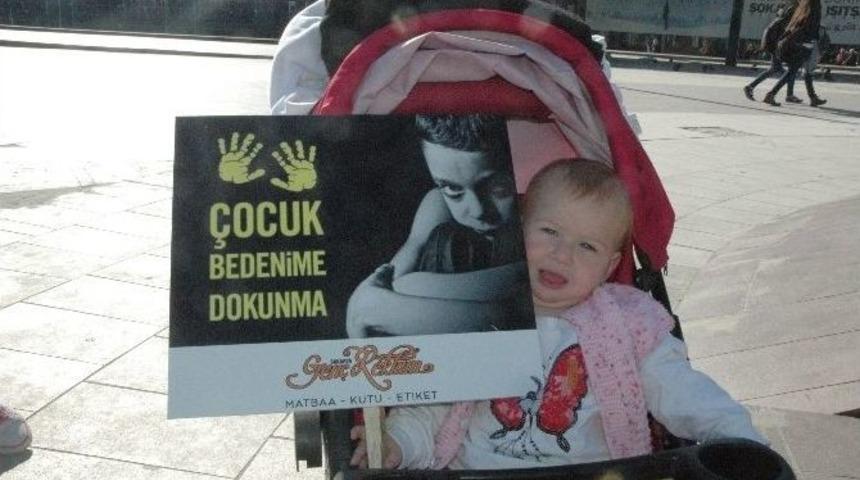 Ev Hanımları &Ccedil;ocukların Cinsel İstismarı İ&ccedil;in Eylem Yaptı