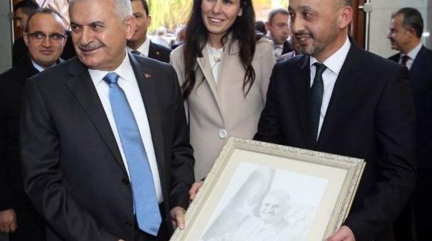 Samsunlu Vaiz Murat &Ouml;zt&uuml;rk&rsquo;ten Başbakan Yıldırım&rsquo;a Karakalem Tablo