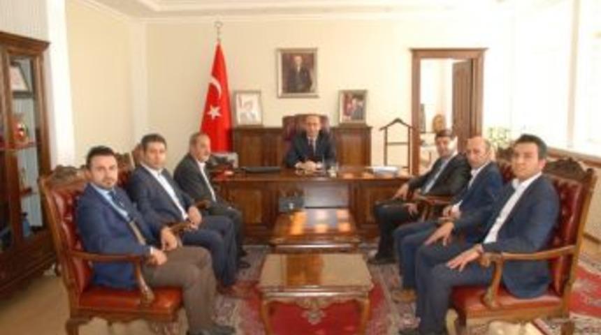 Baro &Uuml;yelerinden Vali Erin&rsquo;e Ziyaret