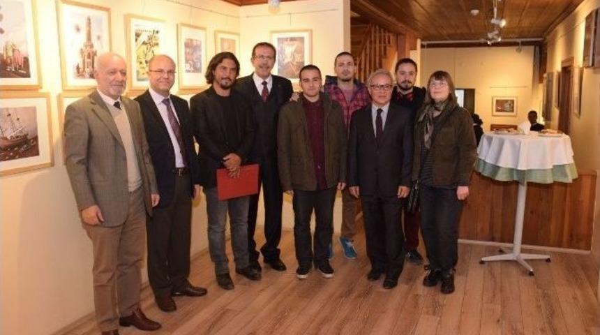 Burak Ergin Karikat&uuml;r Sergisi A&ccedil;ıldı