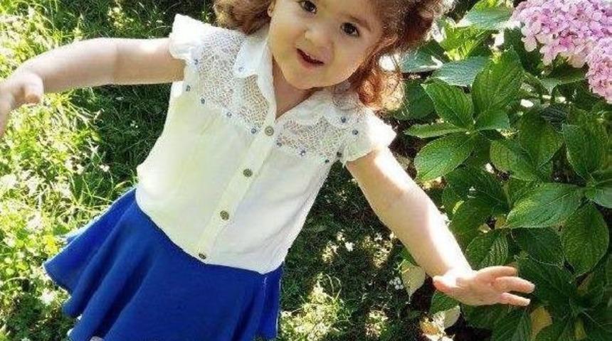 Yangında &Ouml;len 3 Yaşındaki Nisa Toprağa Verildi