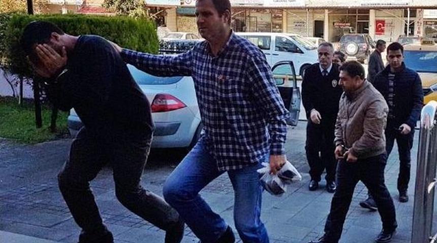 Mağazayı Soyan Hırsızlar Tutuklandı