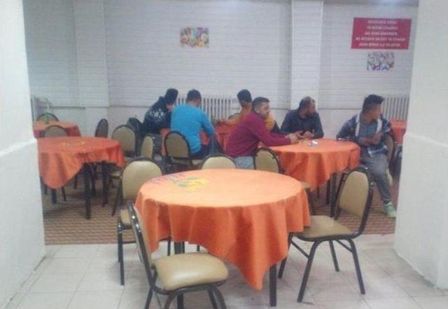 Niğde’de Kumarhane Baskını: 68 Gözaltı 2