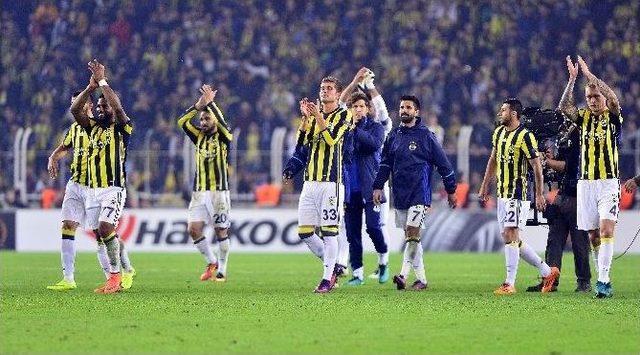 Fenerbahçe, Manchester United’ı Devirdi