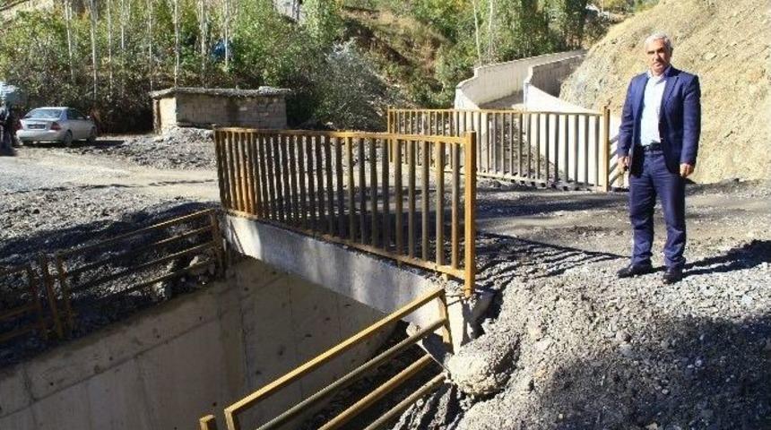 Kayyum Epcim, 35 Yıllık Sorunu &Ccedil;&ouml;zd&uuml;