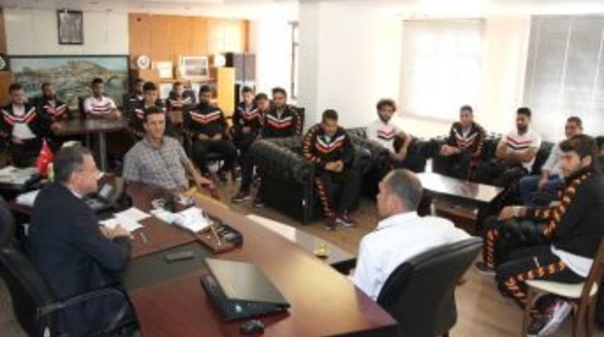 Turgut: “medcem Silifke Belediyespor’un Her Zaman Yanındayız”