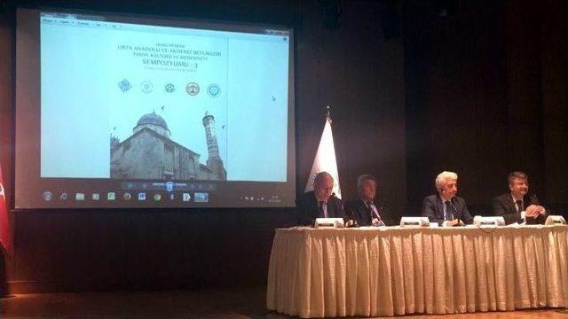 “uluslararası Orta Anadolu Ve Akdeniz Beylikleri Tarihi, Kültürü Ve Medeniyeti Sempozyumu” Başladı 1