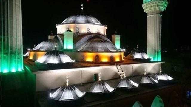 Büyükşehir İhtiyaç Duyulan Bölgelere Cami Yapıyor 2