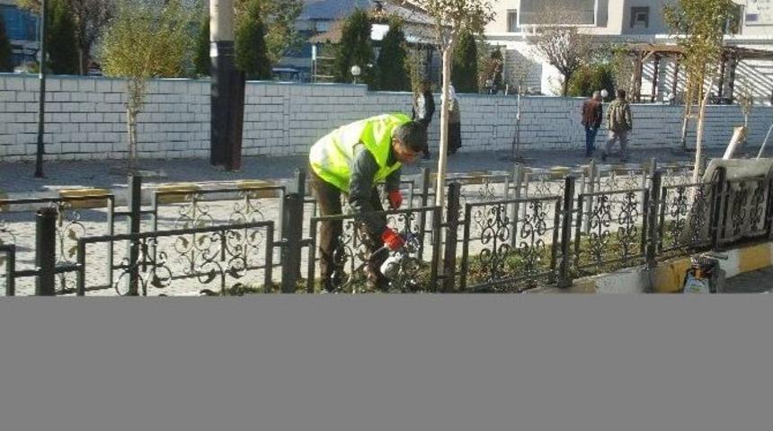 &Ouml;zalp Belediyesi &Ccedil;alışmalarına Hız Verdi