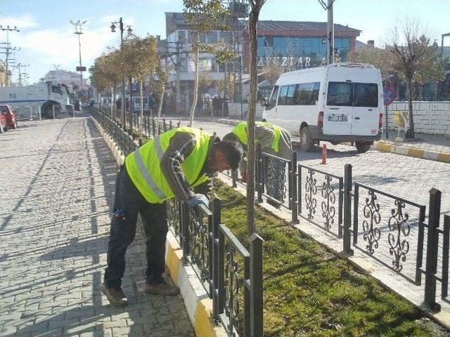 Özalp Belediyesi Çalışmalarına Hız Verdi