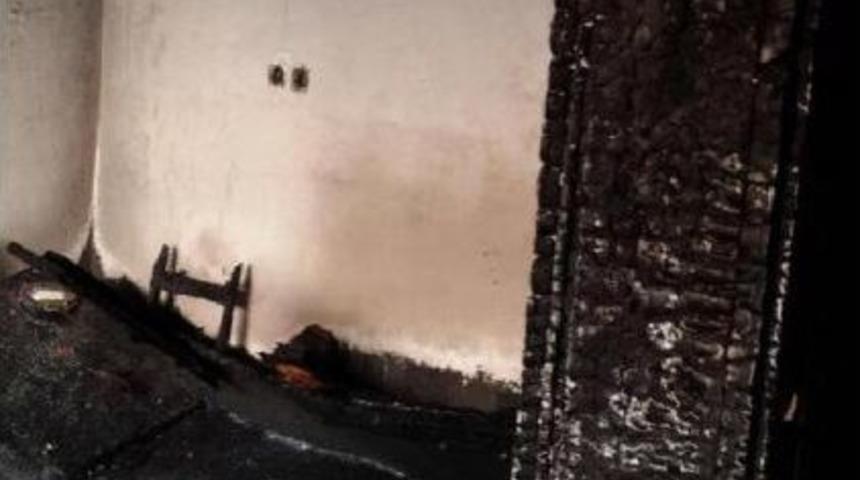 Eşiyle Tartışan Koca Evi Ateşe Verdi