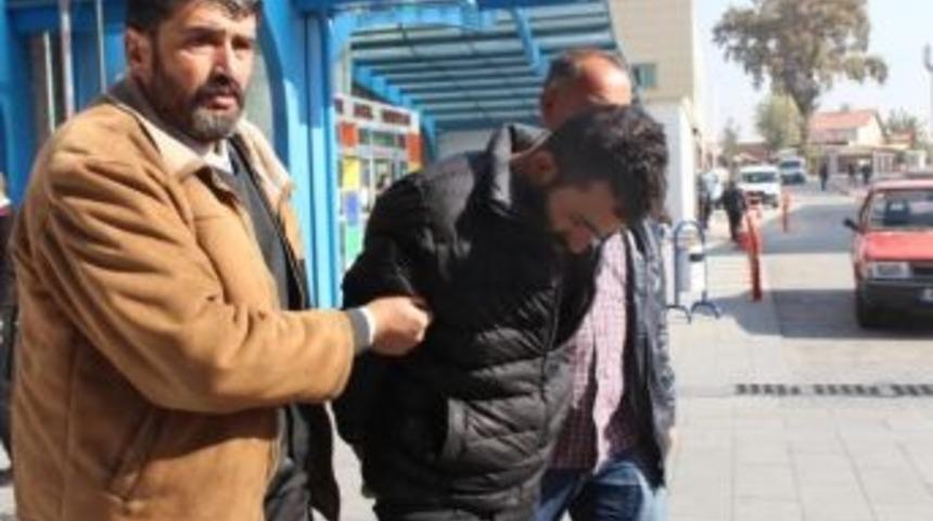 Konya’da 3 Kişiyi Gasp Eden Zanlı Tutuklandı