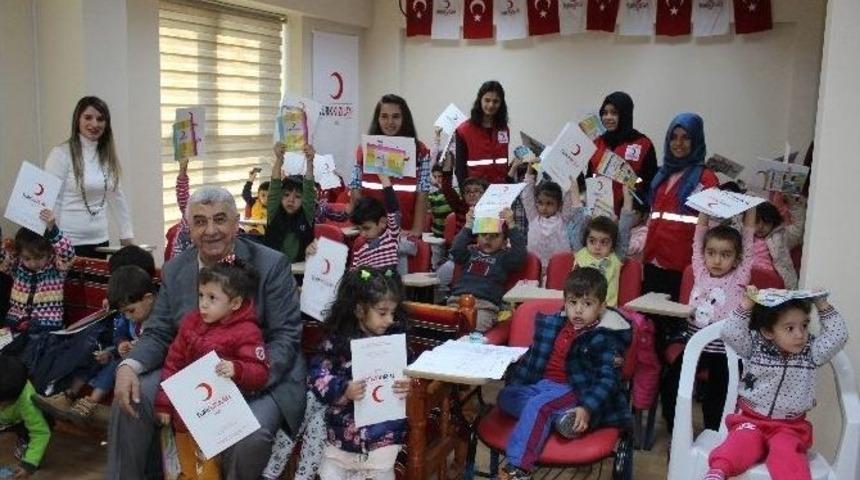 Minik &Ouml;ğrenciler Kızılay&rsquo;ı Tanıdı