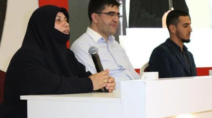 Kamyonla Darbe Girişimine Direnen Şerife Boz: &Ccedil;ok Karanlık Bir Geceydi