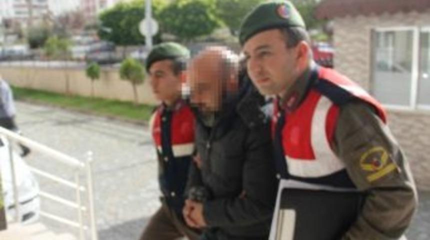 Ka&ccedil;ırılan Kadını Jandarma Kurtardı