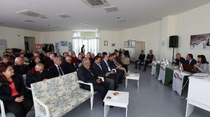 Yenimahalleli T&uuml;keticiler Haklarını &Ouml;ğrendi