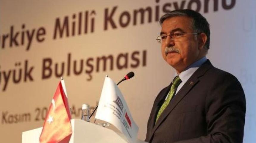 Bakan Yılmaz: 153 Bin Suriyeli Çocuk Türkçe Müfredatla Eğitim Görüyor