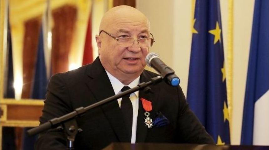 Tav Grubu Ceo&rsquo;su Sani Şener&rsquo;e Legion D&rsquo;honneur Nişanı