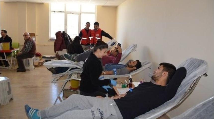 Korkuteli Myo’da 132 Ünite Kan Bağışı