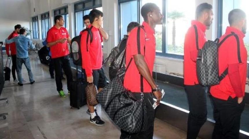 Trabzonspor İstanbul&rsquo;A Gitti